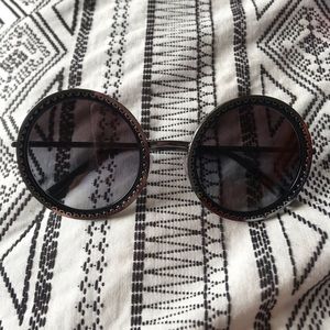 BRAND NEW Dolce & Gabbana sunglasses!